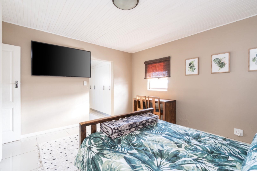 3 Bedroom Property for Sale in Bothasig Western Cape